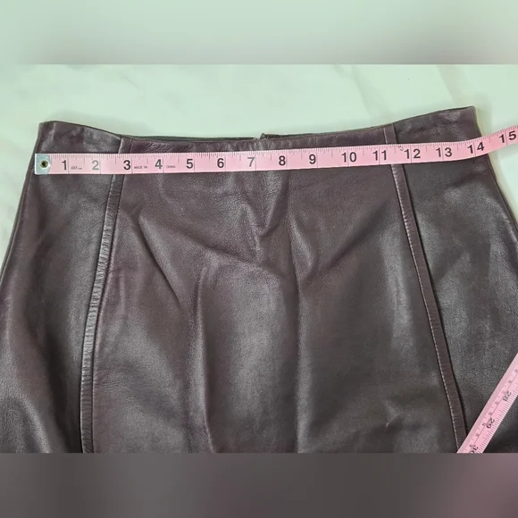 O'2nd Size 6 Rich Burgundy Sheep Skin Leather Mini Skirt - Picture 7 of 12
